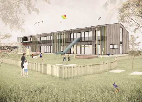 Moderne zweigeschossige Kita mit Spielplatz und Kindern im Freien.